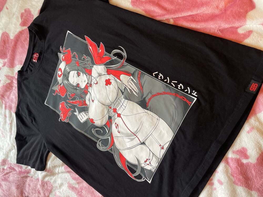 GamerSupps x Sinder Nurse Sinder's Valentine Shirt Size L